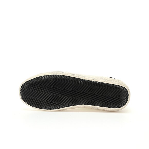 Golden Goose Unisex Black Heel Panel Low - Top Sneakers - Picture 5 of 8